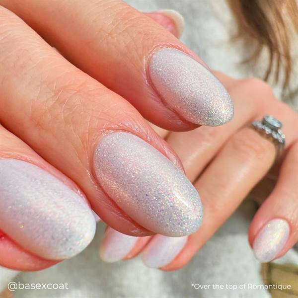 SMALTO SEMIPERMANENTE SHELLAC NIGHT BRILLIANCE